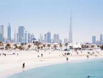 7 Unforgettable Beach Clubs to Visit in Dubai (1)