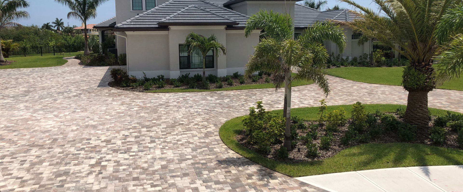 driveway-pavers-concrete-04