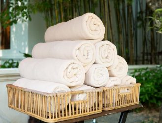 hotel towels for sale