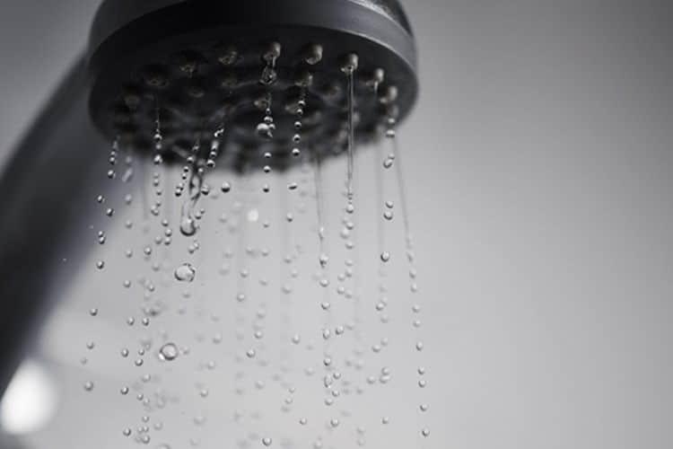 poor-water-pressure-in-the-shower