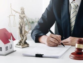 real estate lawyers